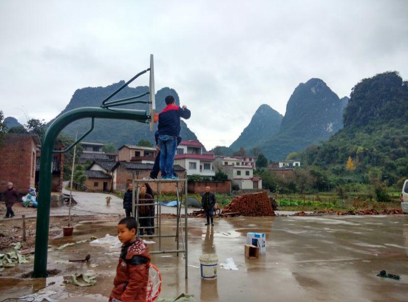 1544521527692514.jpg 国标篮球架安装图.jpg